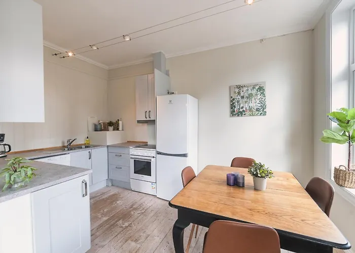 4 Sov Stor I Sentrum - 6 Tønsberg